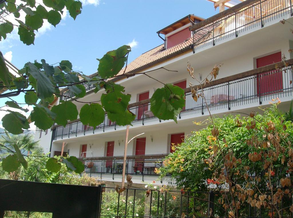 Gasthaus Pension Flora Ξενοδοχείο Ora / Auer Εξωτερικό φωτογραφία